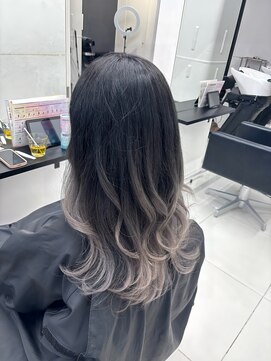 アライブ ハラジュク(ALIVE harajuku) 【ALIVE 夕貴】シルバーカラー