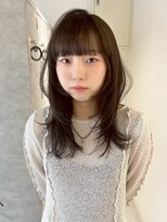 ムーン バイ ケンジ(moon by KENJE)&nbsp;[nanaka]ハッシュカット/レイヤー/オリーブベージュ