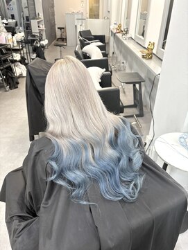 シェイロ(Cielro) 【ホワイト×水色グラデーション】SAKI