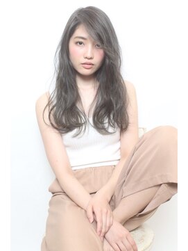 エリス ウメダ(Eliss umeda) 【冬カラー】Eliss Umeda  重軽ウェーブ×透明感グレージュ