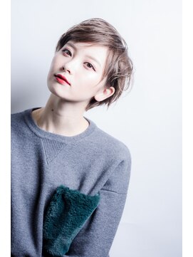 ミエル ヘア 新宿(miel hair) 〈mielhair新宿〉大人 モード ショートスタイル イルミナ