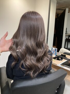 ラフ 難波店(LAFF) #黒髪#ボブルフ#ネビージュ#小顔#ワンレン