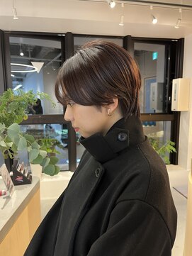 シダ(sida SAIIN) 【高城】20代30代マッシュショート丸み顔周りカット