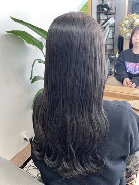 ニジヘアー(Nizi hair) オリーブグレージュ