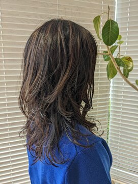 アース 三田南ウッディタウン店(HAIR&MAKE EARTH) 30代40代50代ハイライトブリーチなし大人ロング立体感　5/21