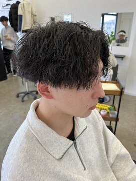 ラッドバイプティパ(rad...by petit-pas) ＊センターパート/波巻きスパイラルパーマ/メンズカット/水戸＊