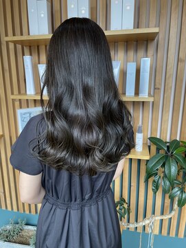 キュオンシア(CUEON. ciea) ロング×オリーブグレージュ×美髪