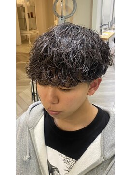 エル(EL by green) 【RYUYA】マッシュ×緩め波巻きスパイラルパーマ