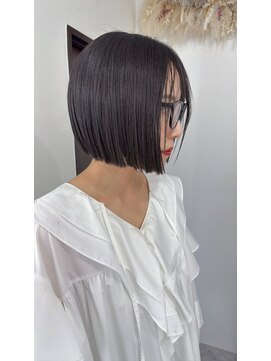 コディー(CODY) ミディアムヘア暗めカラー/デザインカラー/フェイスフレーミング