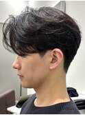 メンズセンターパートウルフセンターパートニュアンスパーマ襟足