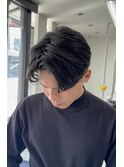 センターパート×ニュアンスパーマ