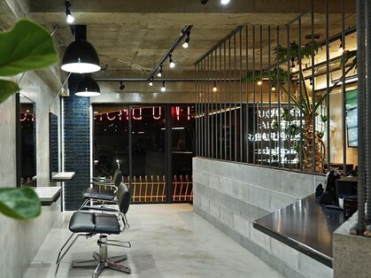 ダグラスヘア ツーバックス 岐阜 大垣駅(Douglas hair TWO BACKS)の写真