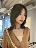 ヌープヘアーアイス(NUUP.hair ici)&nbsp;大人可愛いレイヤーカット/オリーブベージュ/透明感/春カラー