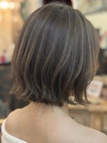 ソレイユ 新宿御苑前 (SOLEIL)&nbsp;51. 外ハネショートボブ/切りっぱなしボブ/デザインカラー