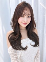 モナザスカイ 栄(MONA the SKY) 【MONA】くびれレイヤー/韓国/バタフライカット
