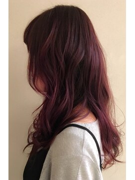 ロンド 銀座(Lond) ワインレッドカラー 担当 本田奈穂美