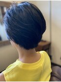 大人黒髪マッシュショート