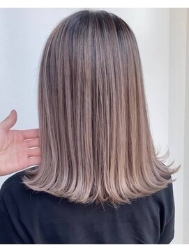 シエスタ バイ アンブルリュクス(siesta by amble luxe) バレイヤージュ