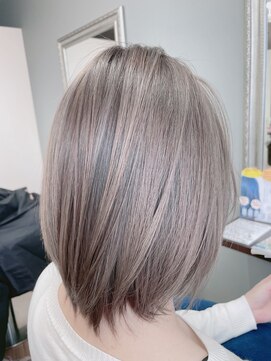 ヘアーアンドメイク カナン(HAIR&MAKE CANAAN) 3Dハイライトデザインカラー