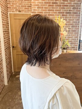 ヴィップルーム(viproom) 根本ふわっと甘めウルフ☆くびれスタイル