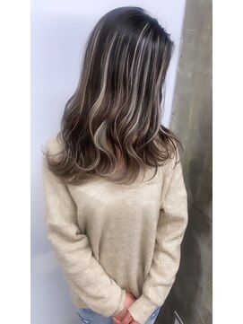 キング 梅田(K!ng) 【梅田】梅田ハイライトカラー梅田ハイライトカラー美容室