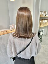 ヘアーメイク ネイキッド(Hair make Naked) ほんのり olive color .