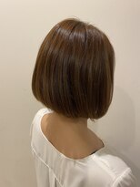 スタジオ アルファプラス 日暮里店(studio α+)&nbsp;ステップボーンカットカットボブショートハイライト白髪ぼかし