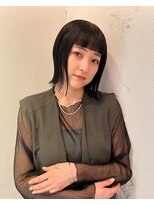 ルーム(Loom.)&nbsp;外ハネ黒髪ミディアムボブオン眉