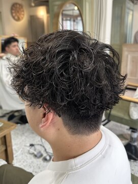 サンバイセライロ 千葉(SAN. by celilo) 波巻きパーマ【加藤優花】