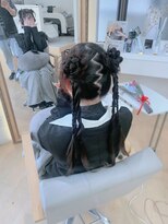 シャーマン(SHERMAN)&nbsp;カチモリツインお団子アレンジ♪