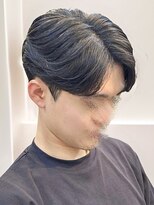 ビッケメンズヘア(Vicke Men's hair)&nbsp;フェザーパーマセンターパートダウンパーマニュアンスパーマ韓国