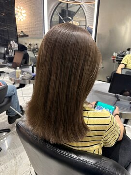 バレット 表参道(VALETTE) 赤み消しオリーブベージュ