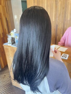 ヘアラウンジ アングゥ(hair lounge ungu) スモーキーブラック