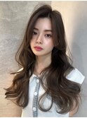 簡単スタイリングヘアセンターパートゆるふわロングハイレイヤー