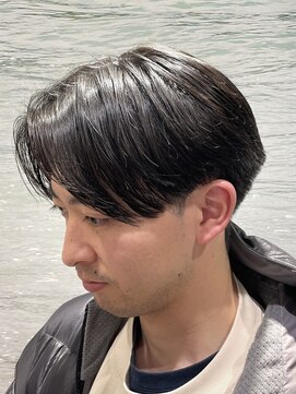 ヨシザワインク プレミアム 横浜 桜木町店(YOSHIZAWA Inc. PREMIUM) 毛流れセンターパートツーブロックアップバングマッシュ