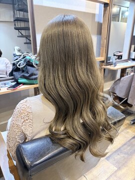 レイヤーケーキ (Layer Cake) オリーブグレージュ