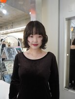 ヒメル(HML U/2A)&nbsp;くせ毛レイヤーミニボブ
