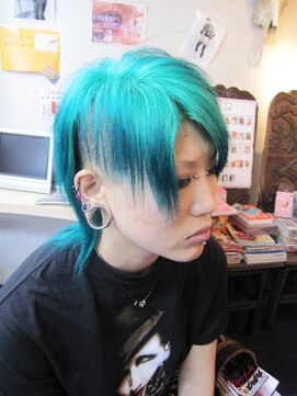 ディバイン(DIVINE) ビビッドカラー