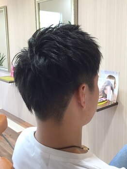 トランキーユ(hair salon tranquille)の写真/【飾磨/8周年★】男性オーナー自ら手掛けるカットは再現性◎仕事でも好印象なナチュラルツーブロックが人気