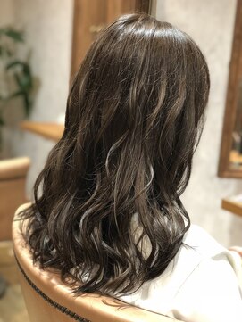 レガーロ(RegaLo) ハイライトオンナチュラルグレー