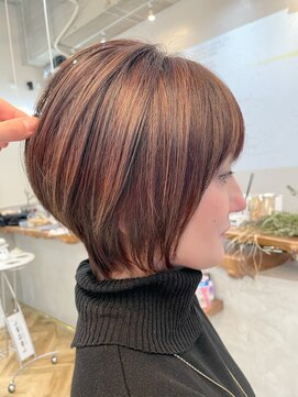 ロミー 本厚木(ROMMY.) 3Dカラー大人かわいい丸みショート / ROMMY.本厚木