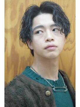 ルックグッドストア(LOOK GOOD STORE) スパイラルパーマ 波巻きパーマ ツイストスパイラルパーマ 元町