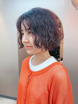 シビバイレボ(CIBI by revo) 地毛風カラー/ナチュラルレイヤーカット/ショートボブ[船橋]