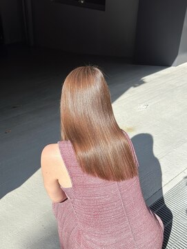 ルーパバイミュージアム(LOOPA by museum) 艶髪ストレートスタイル