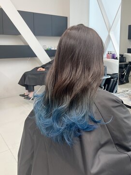 アライブ キチジョウジ(ALIVE Kichijoji) 【ALIVE吉祥寺】ブルーグラデーションカラー