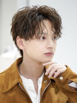 オーシャントーキョー 渋谷(OCEAN TOKYO) フェザーパーマシャドウパーマカルマパーマセンターパート