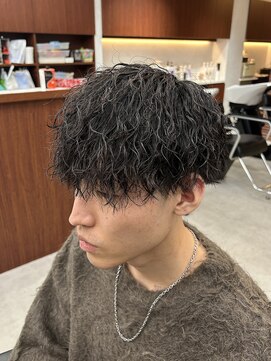 ザ ワンアンドオンリー シズオカ(The one and only. Shizuoka) ツイストパーマ