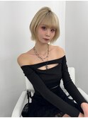 くびれボブ　