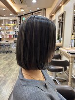 アルターリール(aL ter Rire)&nbsp;着物ヘア/ダークアッシュ/ミディアムレイヤー カット/鎌取