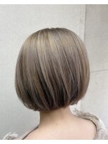 アッシュ 西荻窪店(Ash)&nbsp;透明感ミルクティーグレージュ×丸みショートボブ